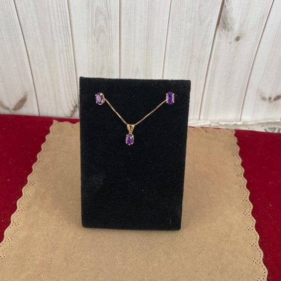 Vintage February Birth Stone Stunning Amethyst 14K Gold Earrings and Pendant - Picture 5 of 5
